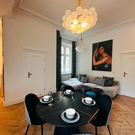 Apartment 1904 *