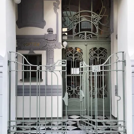 Apartment 1904 *